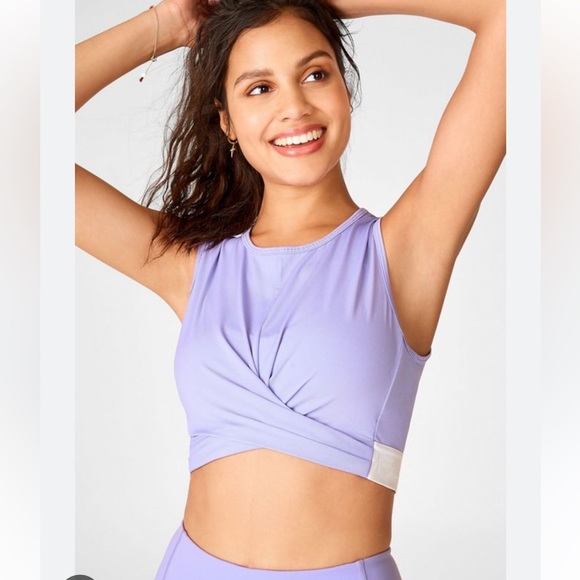 Trinity Mid-Rise Pocket 7/8 Leggings in LAVENDER MULTI - Picture 6 of 7